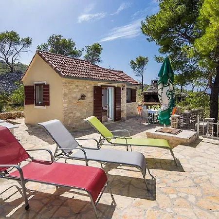 House Vesna Kupinova * Milna (Brac)