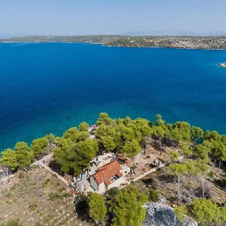 House Vesna Kupinova Milna (Brac)