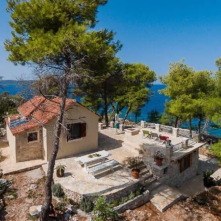House Vesna Kupinova * Milna (Brac)