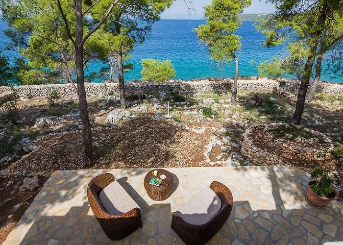 House Vesna Kupinova