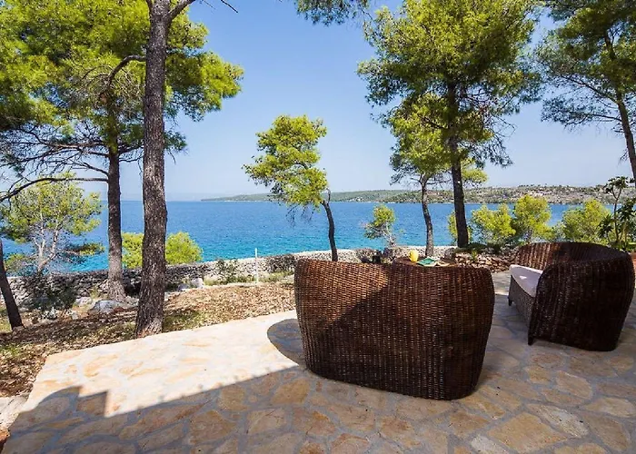 House Vesna Kupinova Сasa de vacaciones *