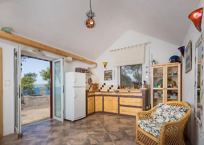 Сasa de vacaciones House Vesna Kupinova Milna (Brac)