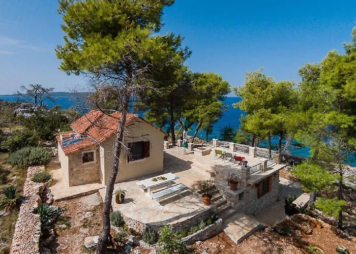 House Vesna Kupinova * Milna (Brac)