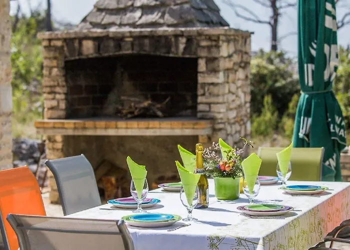 House Vesna Kupinova