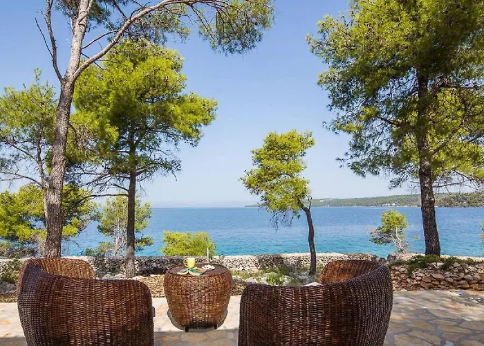 House Vesna Kupinova * Milna (Brac)